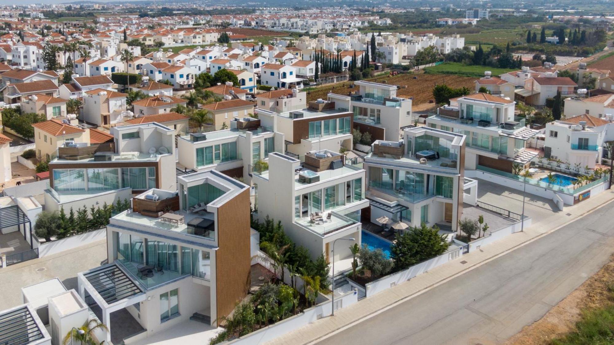Seaview Luxury Villa Jacuzzi & Pool! 2 Min Beach Protaras Exteriér fotografie