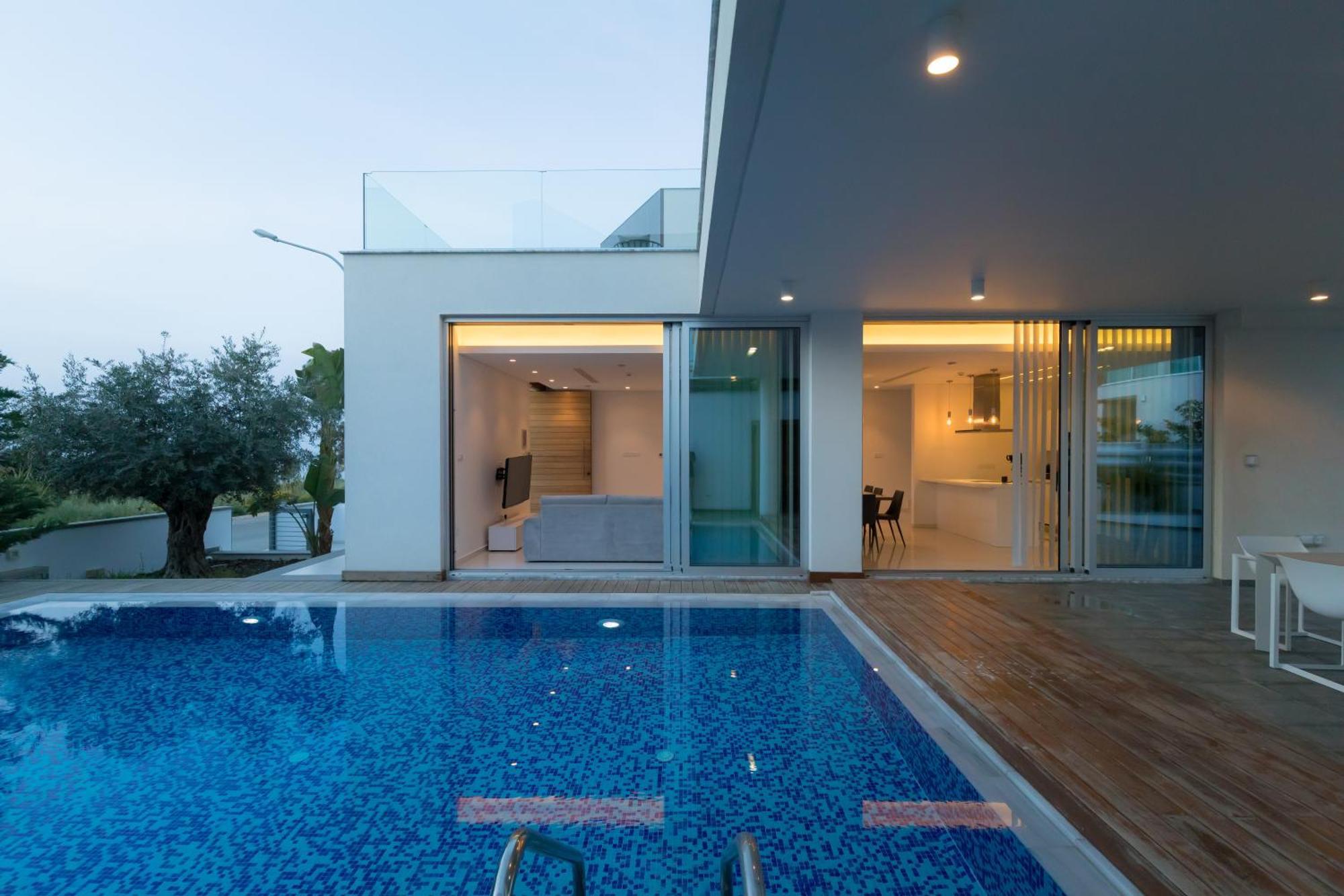 Seaview Luxury Villa Jacuzzi & Pool! 2 Min Beach Protaras Exteriér fotografie