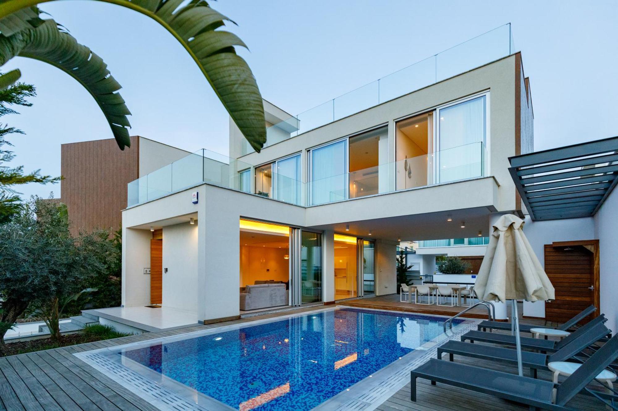 Seaview Luxury Villa Jacuzzi & Pool! 2 Min Beach Protaras Exteriér fotografie