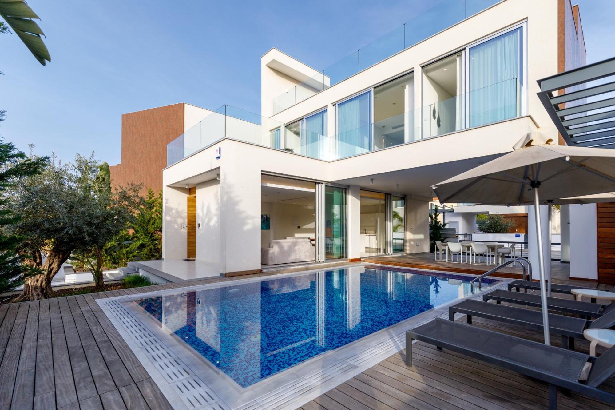 Seaview Luxury Villa Jacuzzi & Pool! 2 Min Beach Protaras Exteriér fotografie