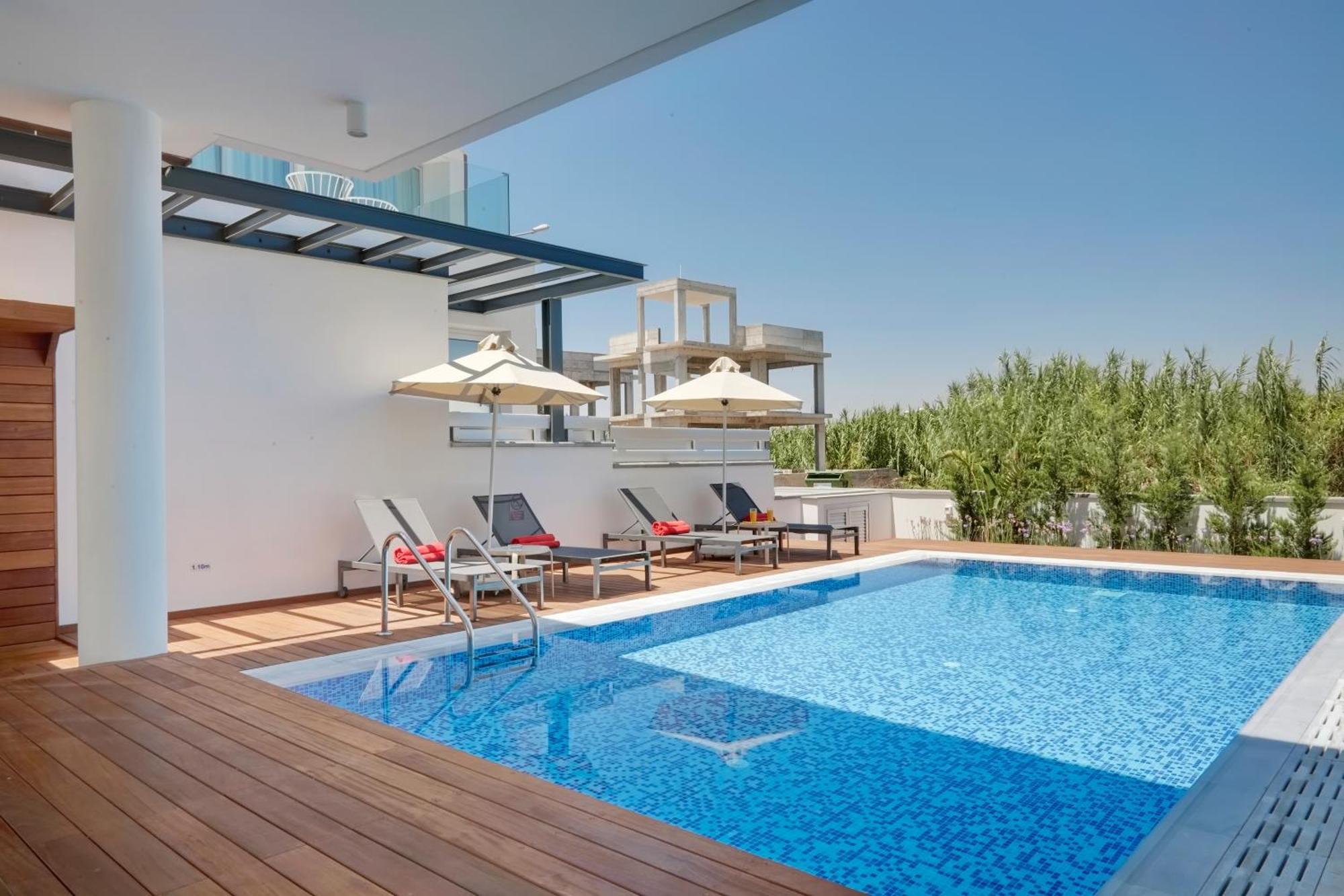 Seaview Luxury Villa Jacuzzi & Pool! 2 Min Beach Protaras Exteriér fotografie